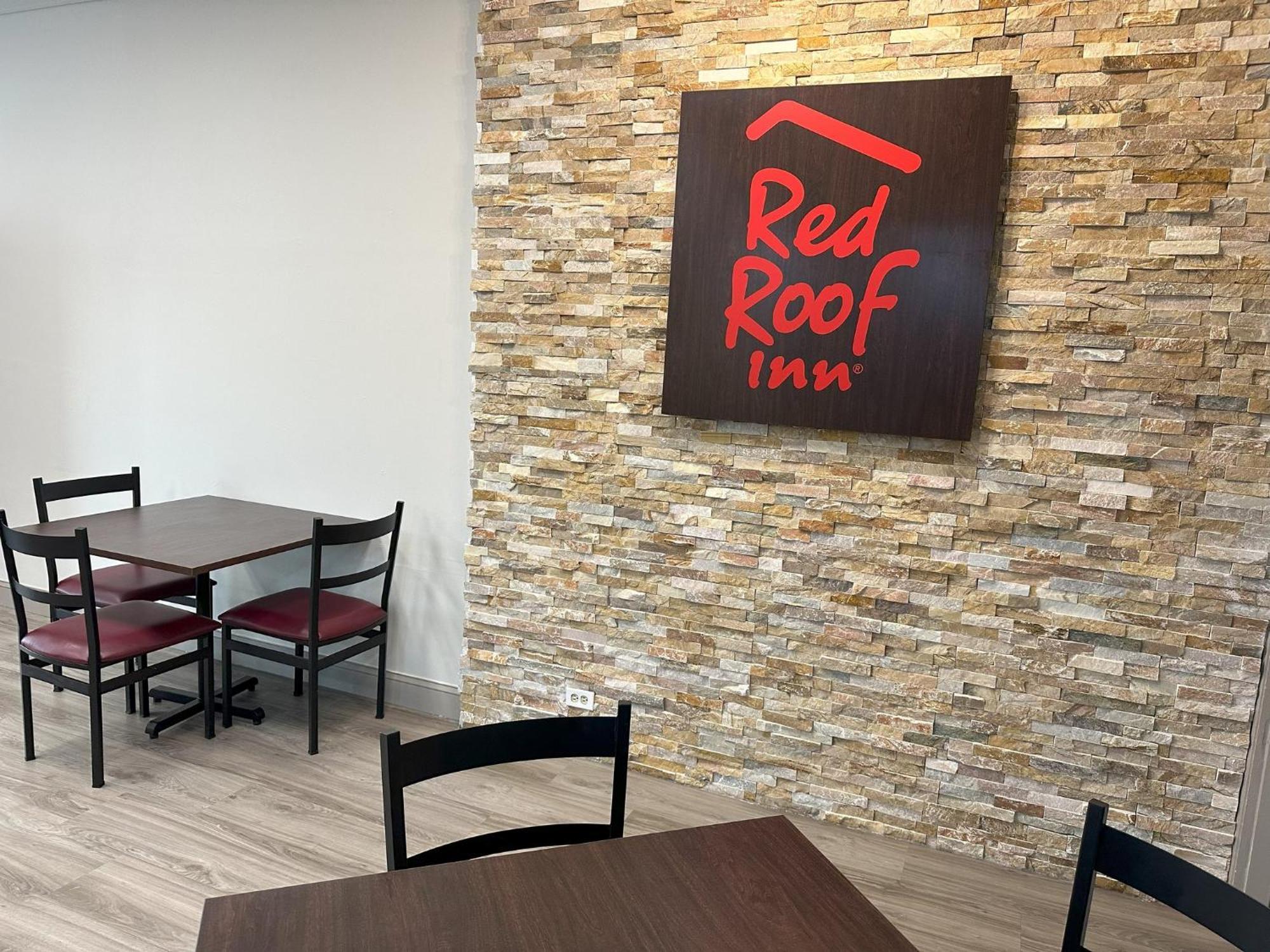Red Roof Inn Richmond, Va Buitenkant foto